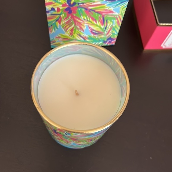 LILLY PULITZER Island Time 8 oz Soy Blend NEW - Picture 5 of 6
